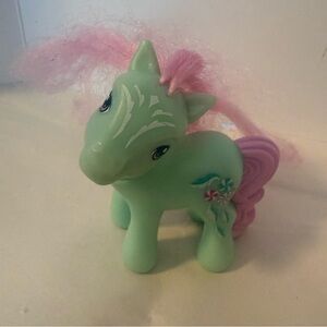 Vintage Gen 3 My Little Pet Shop "Minty" Glitter Celebration McDonald's 2008
